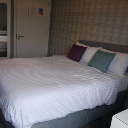 בלשיל Caledonian Rooms מראה חיצוני תמונה
